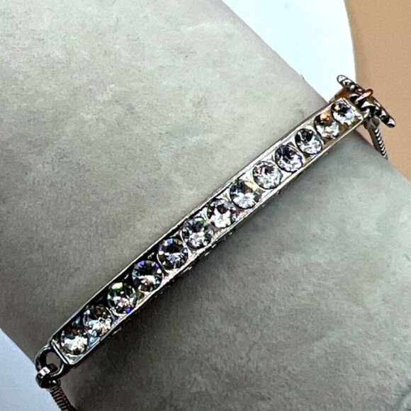 Elegant Cubic Zirconia Jewelry Set - Necklace & Bracelets.  B87 - Picture 16 of 16